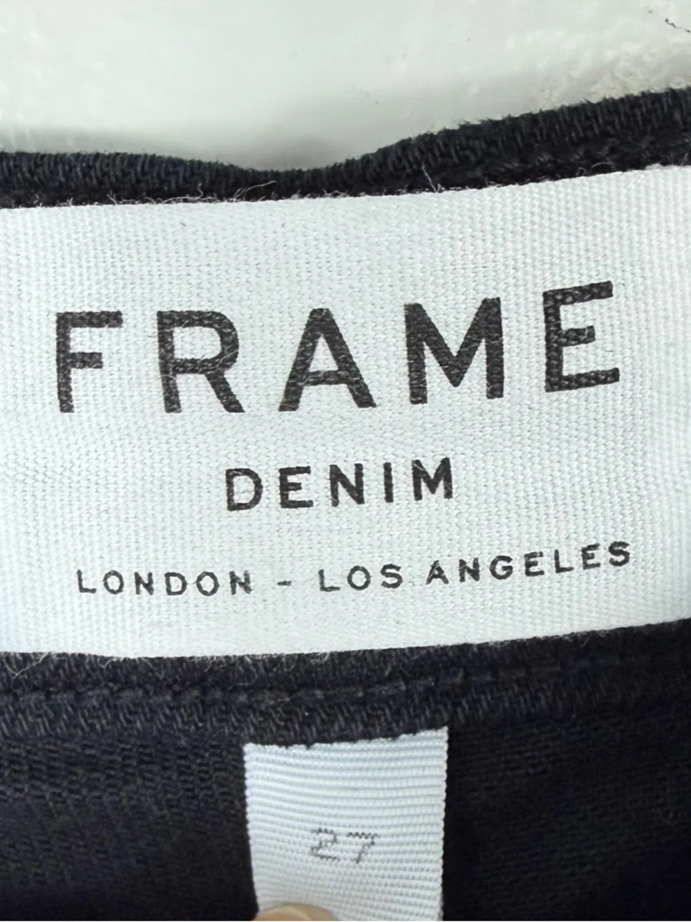 FRAME Le Cutoff Denim Shorts - Black sz 27 - Picture 4 of 7